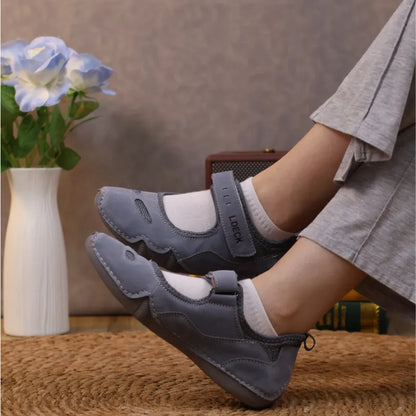 Women's Daily Comfortable Breathable Lightweight Corrective Slip-On Walking Shoes