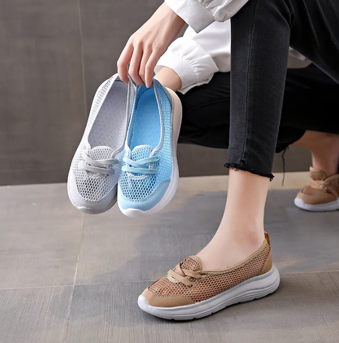 2023 New-in🔥Women's Summer Walking Shoes, Breathable Arch Support Insole Slip-on Shoes